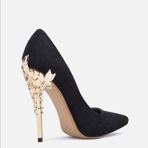 Esperanza Pumps
